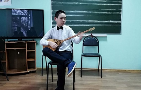 В школе искусств Володарского района состоялся районный инструментальный конкурс