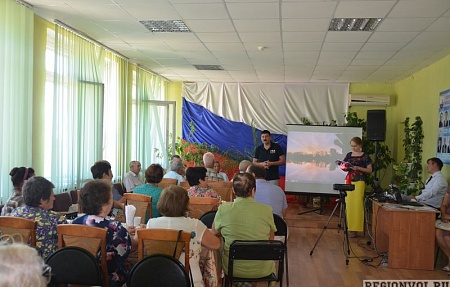 Батыршин Миндиев встретился с ветеранами муниципальной службы и социальной работы