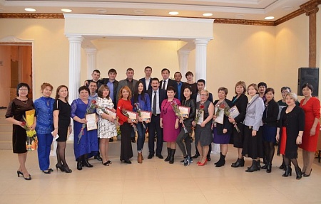 Глава района Батыршин Миндиев поздравил работников культуры с профессиональным праздником