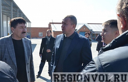Врио губернатора Астраханской области Сергей Морозов с рабочим визитом в Володарском районе