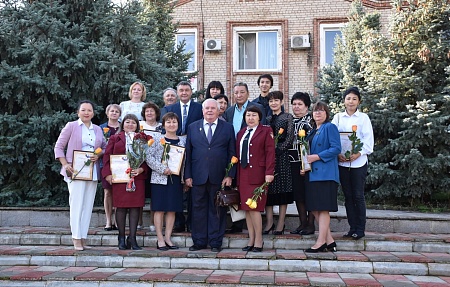 В Астрахани состоялось торжественное мероприятие по случаю 100-летия образования санитарно-эпидемиологической службы России