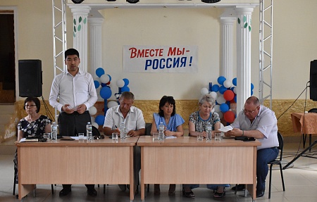 14 июля глава Володарского района провел выездной прием граждан в селе Козлово