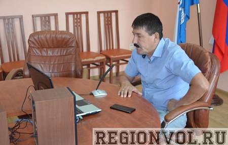Видеоконференция главы района Б.Г. Миндиева с жителями Тумакского сельсовета